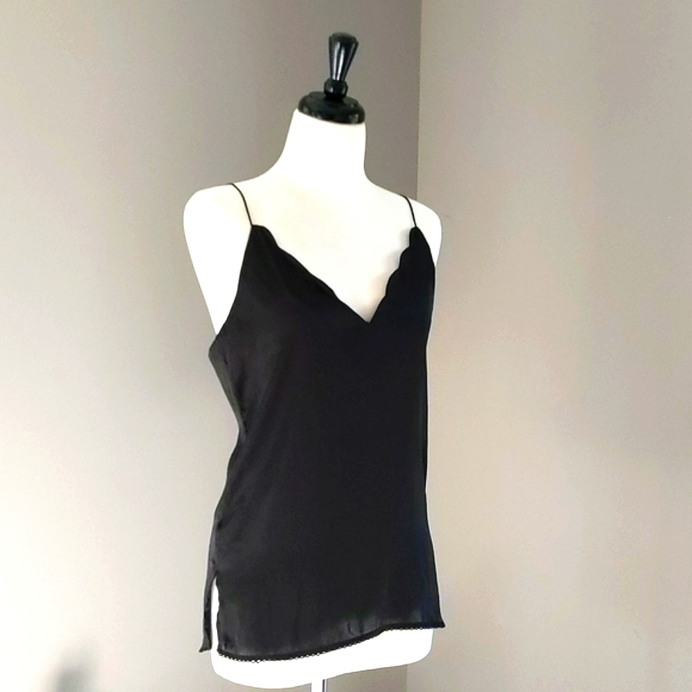 Silky, Black, Scalloped Front Women's Tank Top by Intimately Sz XS